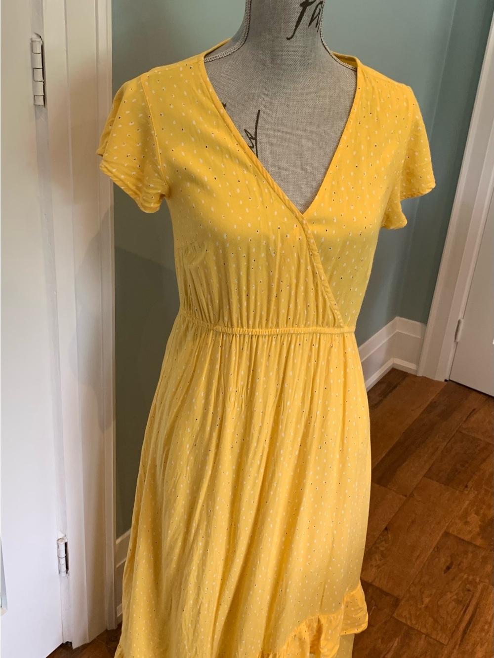 Cream Sunny Yellow V-Neck Wrap Midi Dress